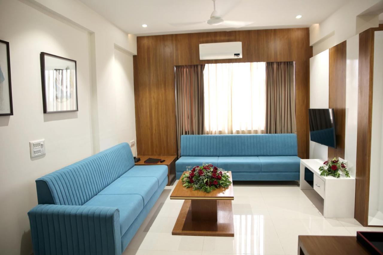 Lords Eco Inn, Ambaji Bagian luar foto