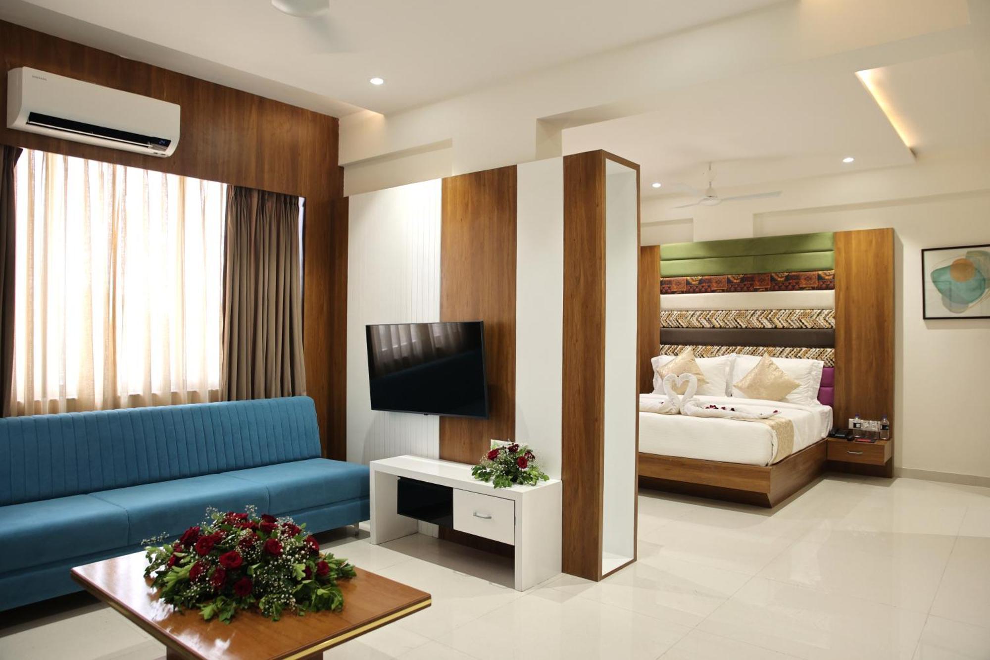 Lords Eco Inn, Ambaji Bagian luar foto