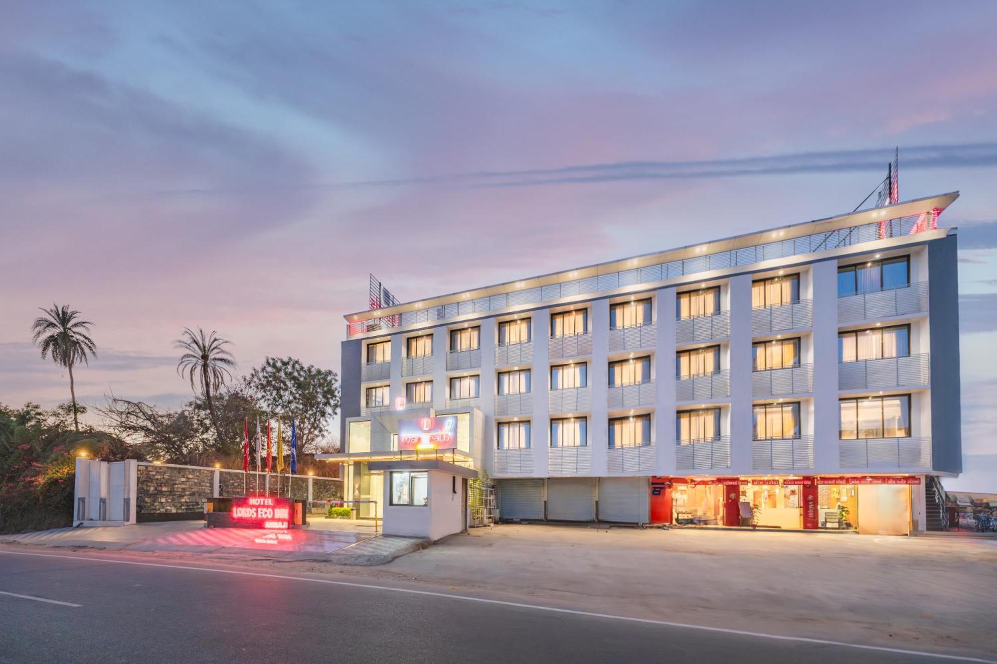 Lords Eco Inn, Ambaji Bagian luar foto